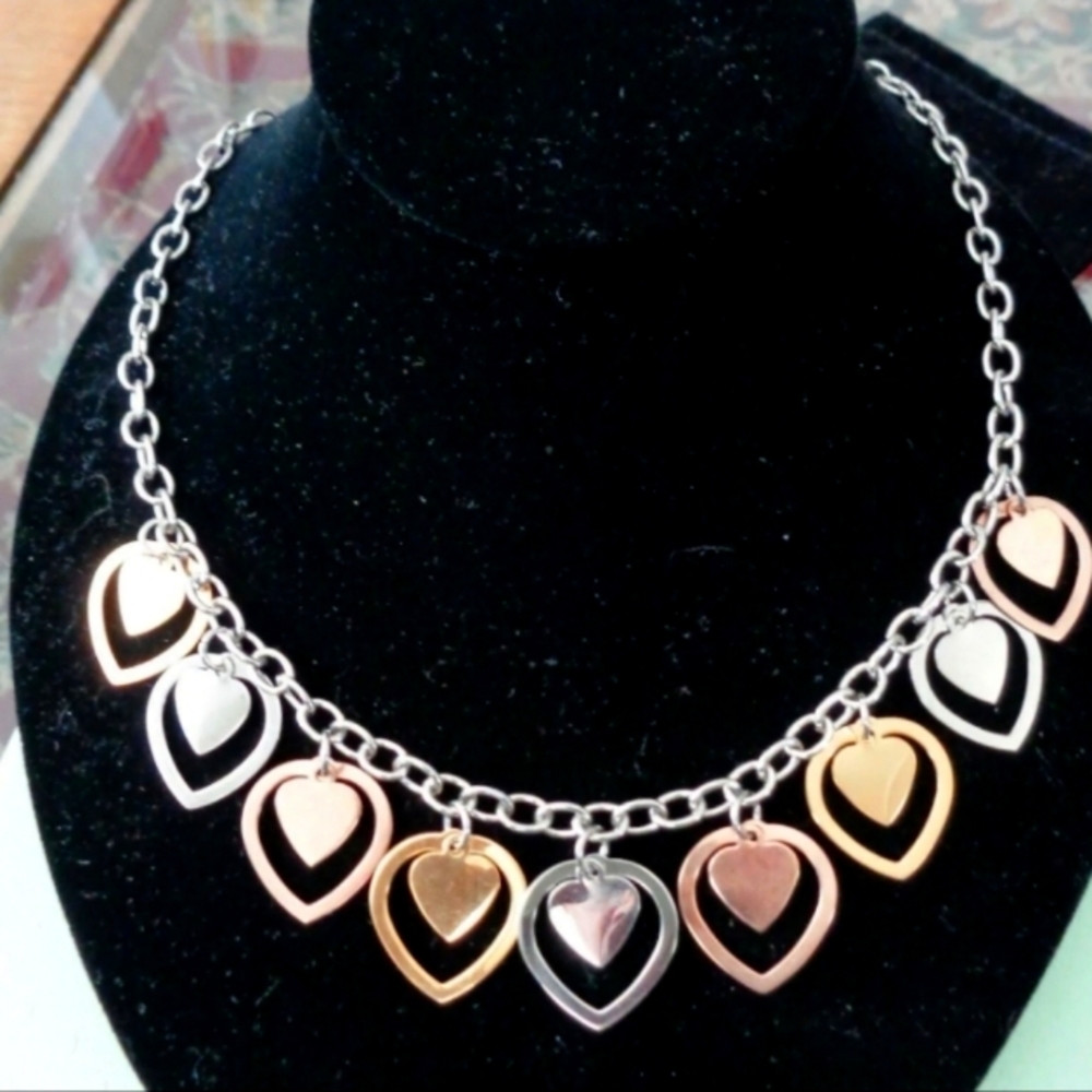 Vintage heart necklace  by milor .